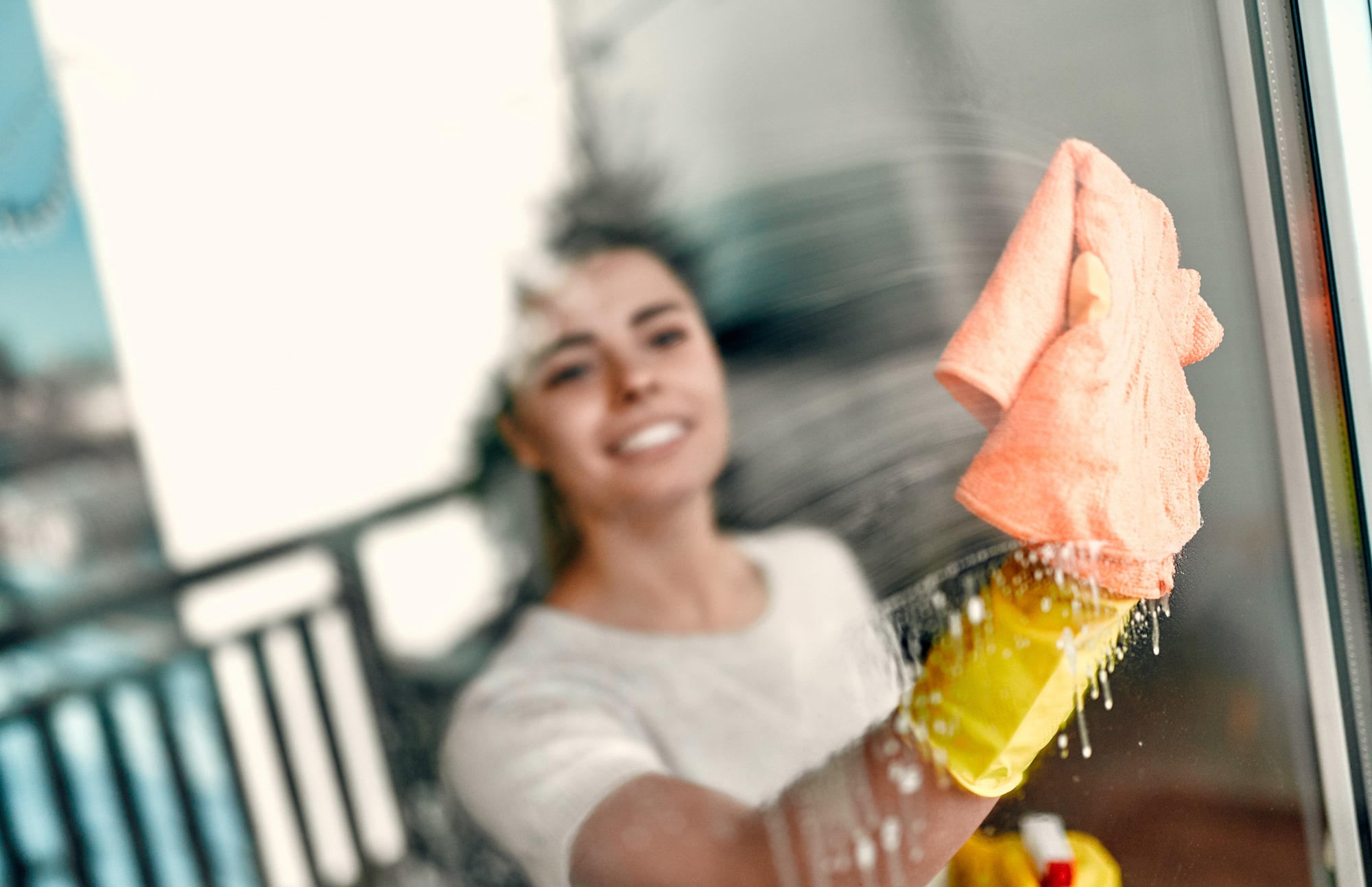 meticulous-house-cleaning